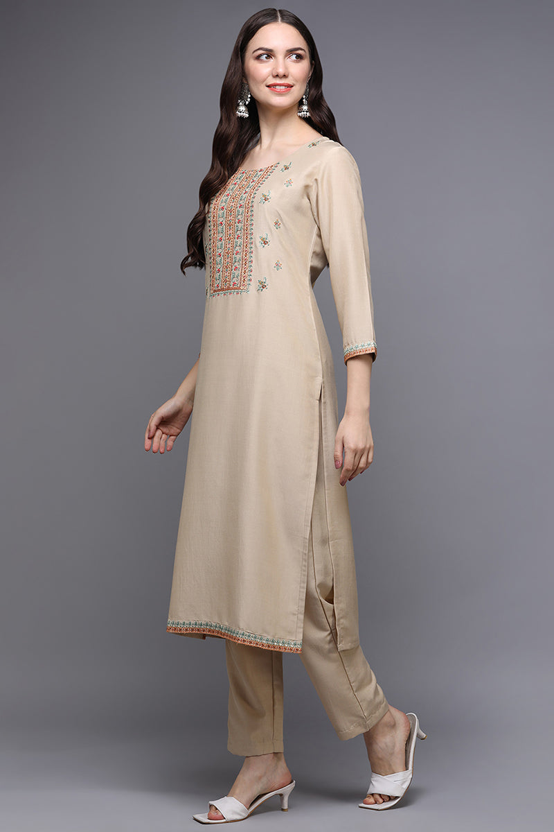 Color_Beige
