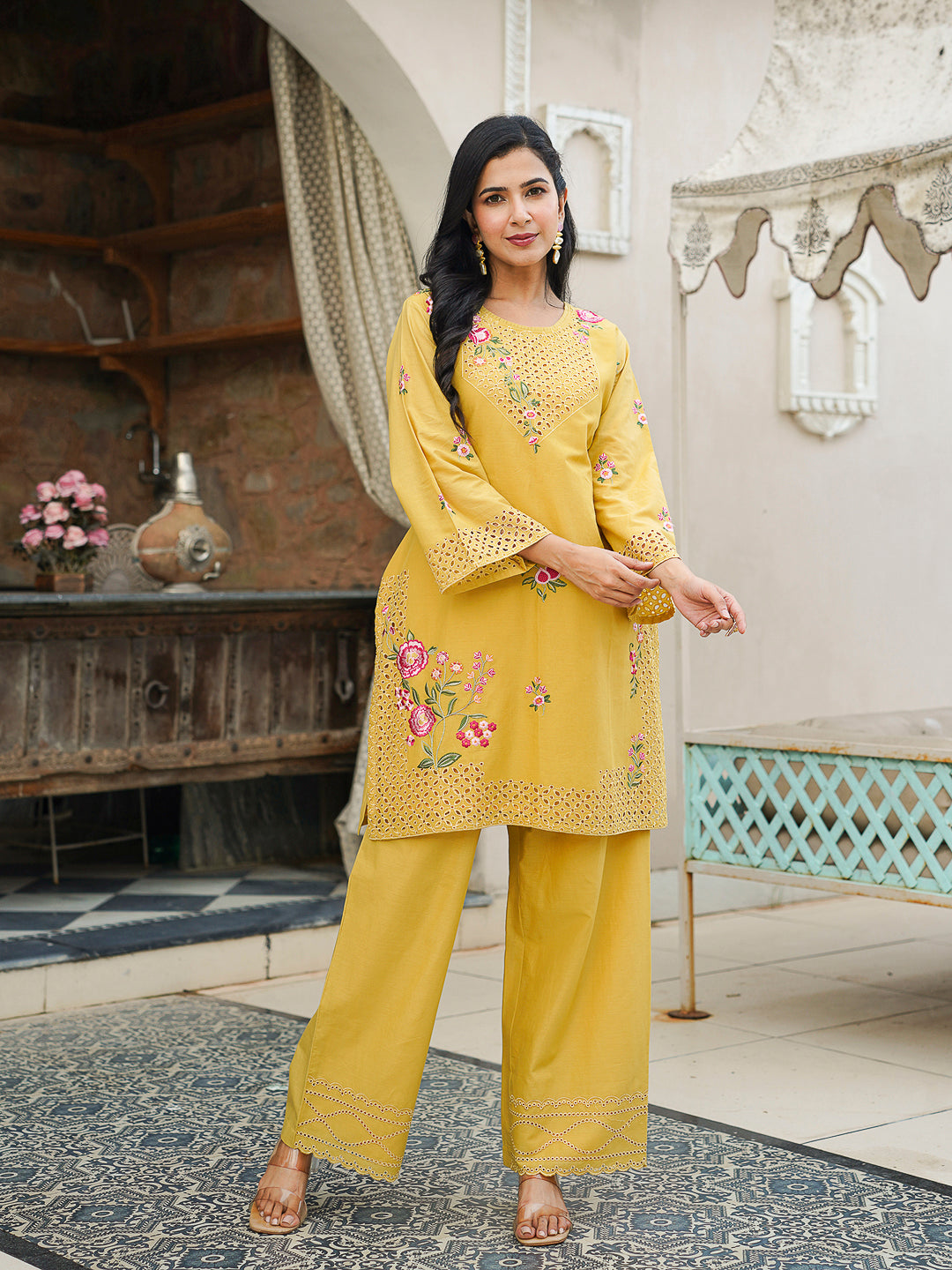 Color_Yellow