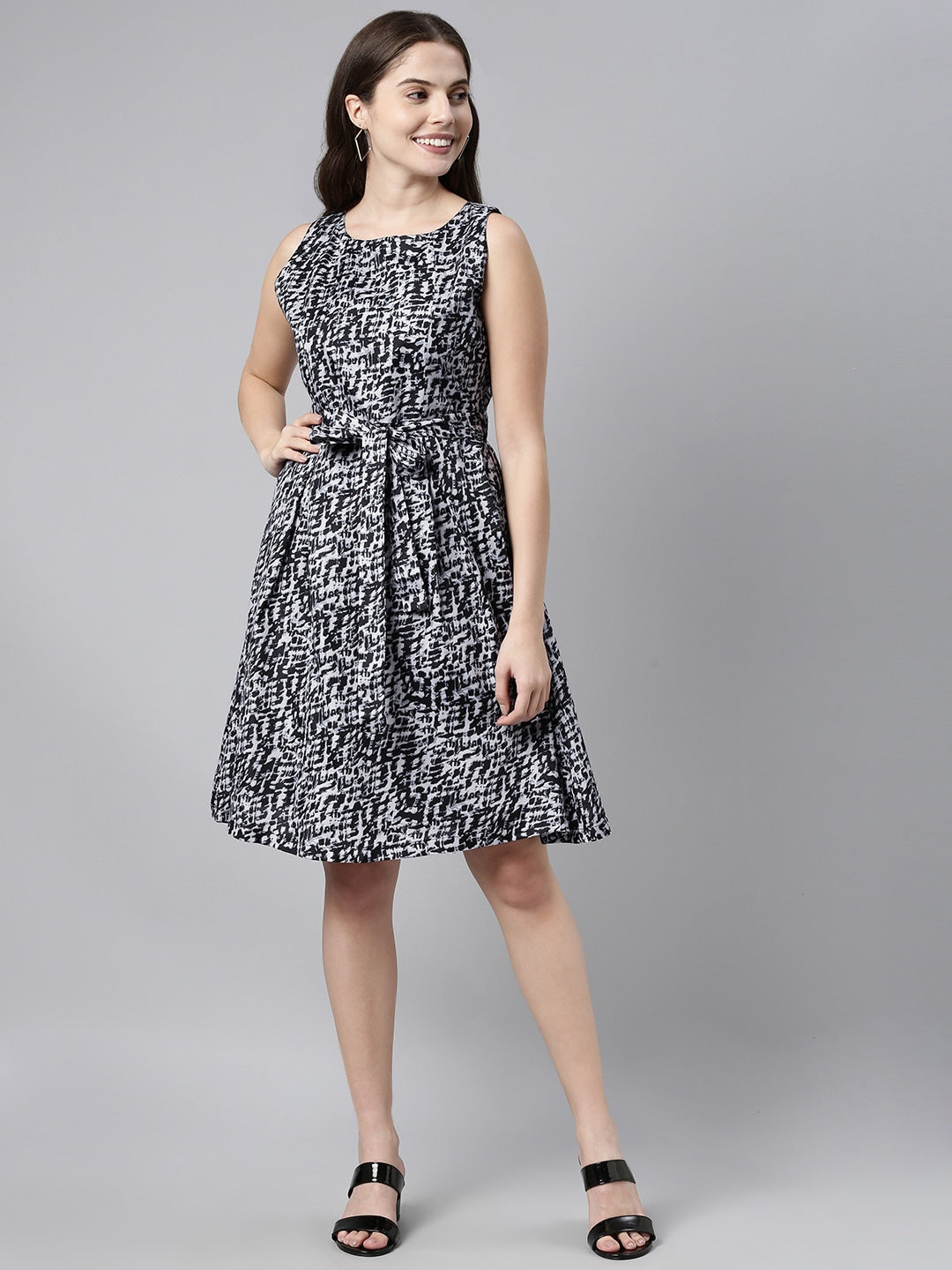 Women's Black Crepe Abstract Printed Dress