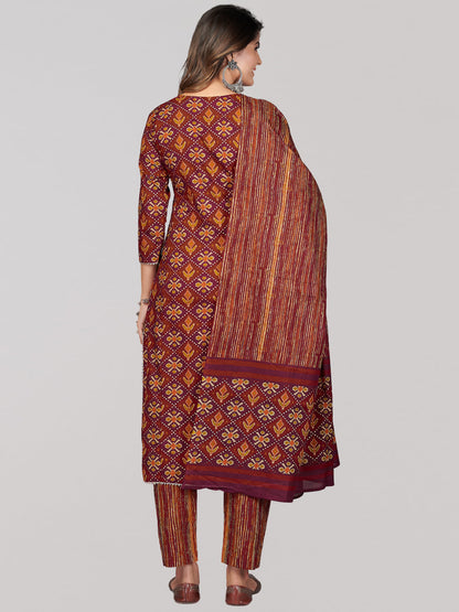 Color_Brown