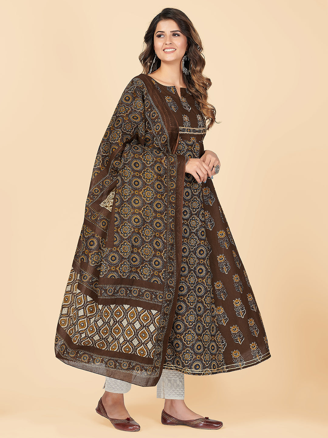 Color_Brown