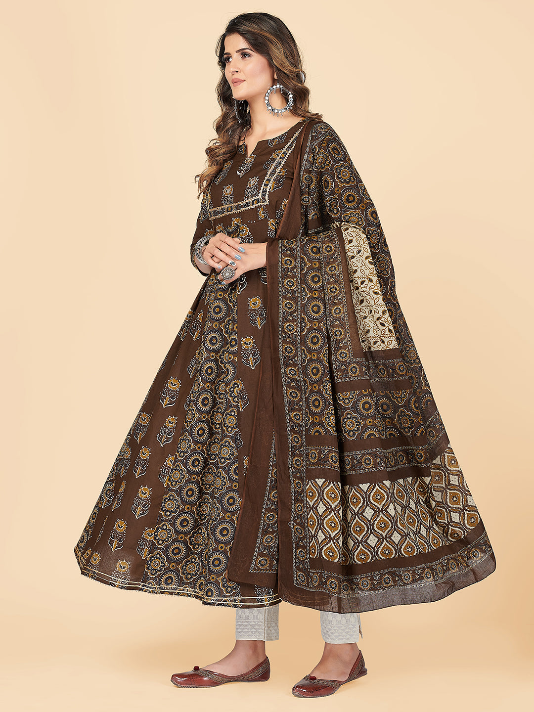 Color_Brown