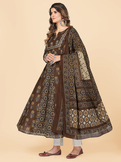 Color_Brown