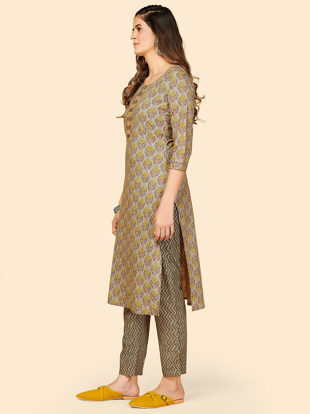 Color_Grey
