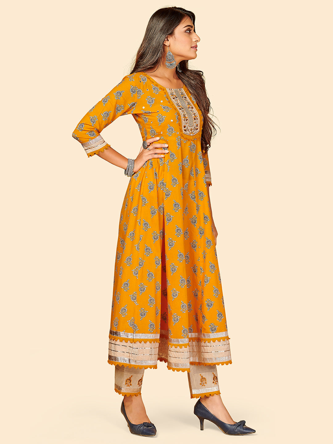 Color_Yellow
