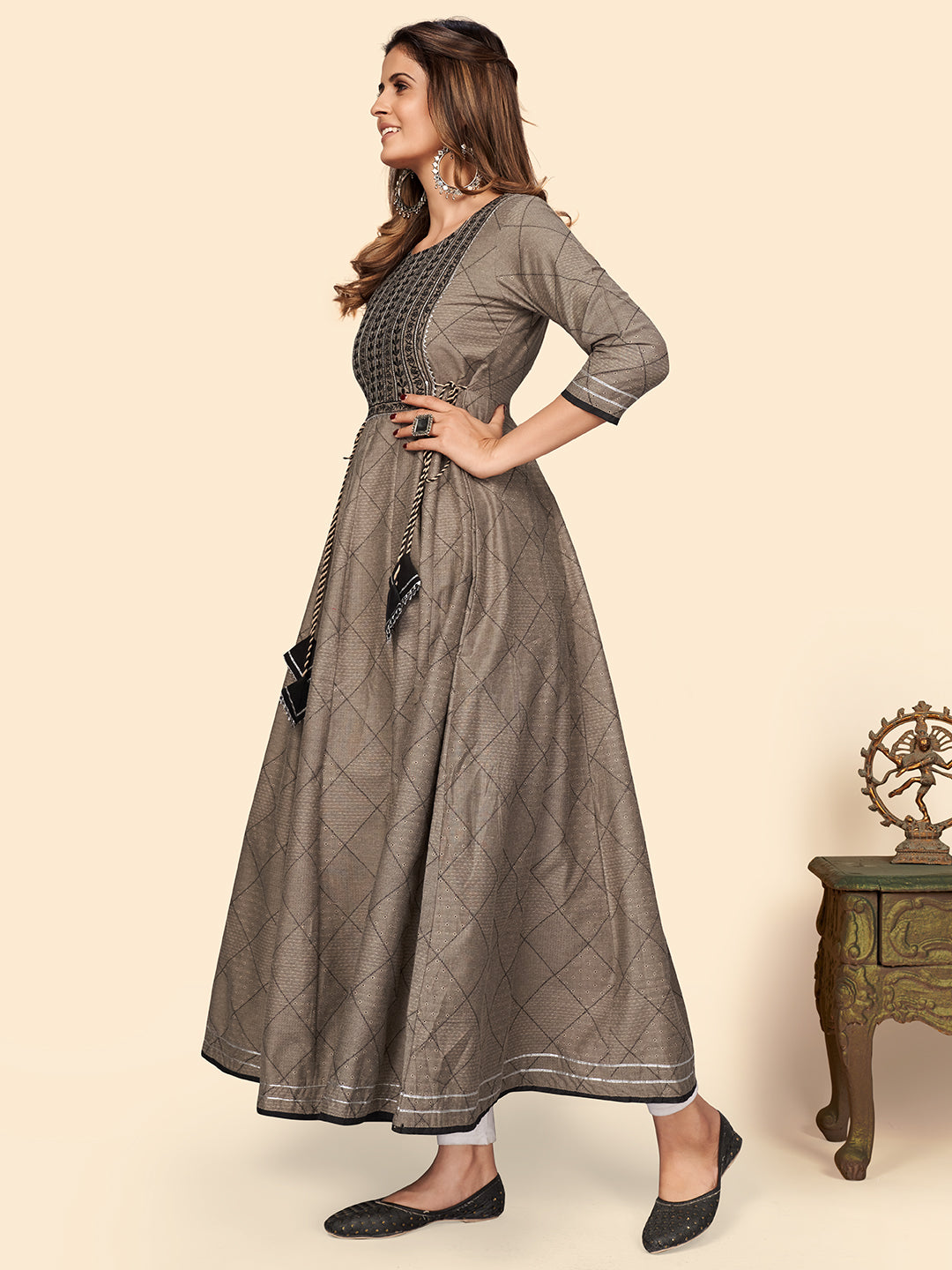 Color_Brown