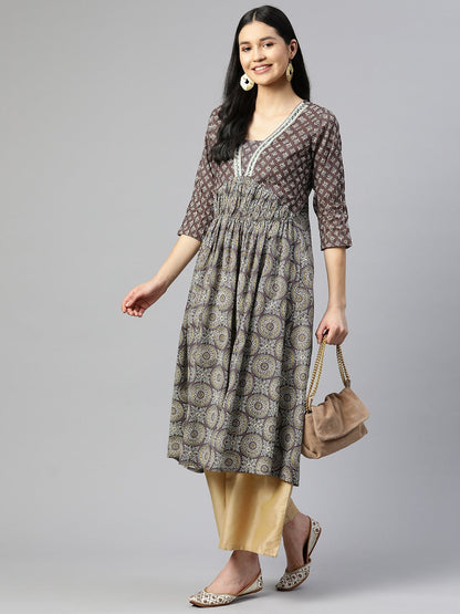 Color_Brown