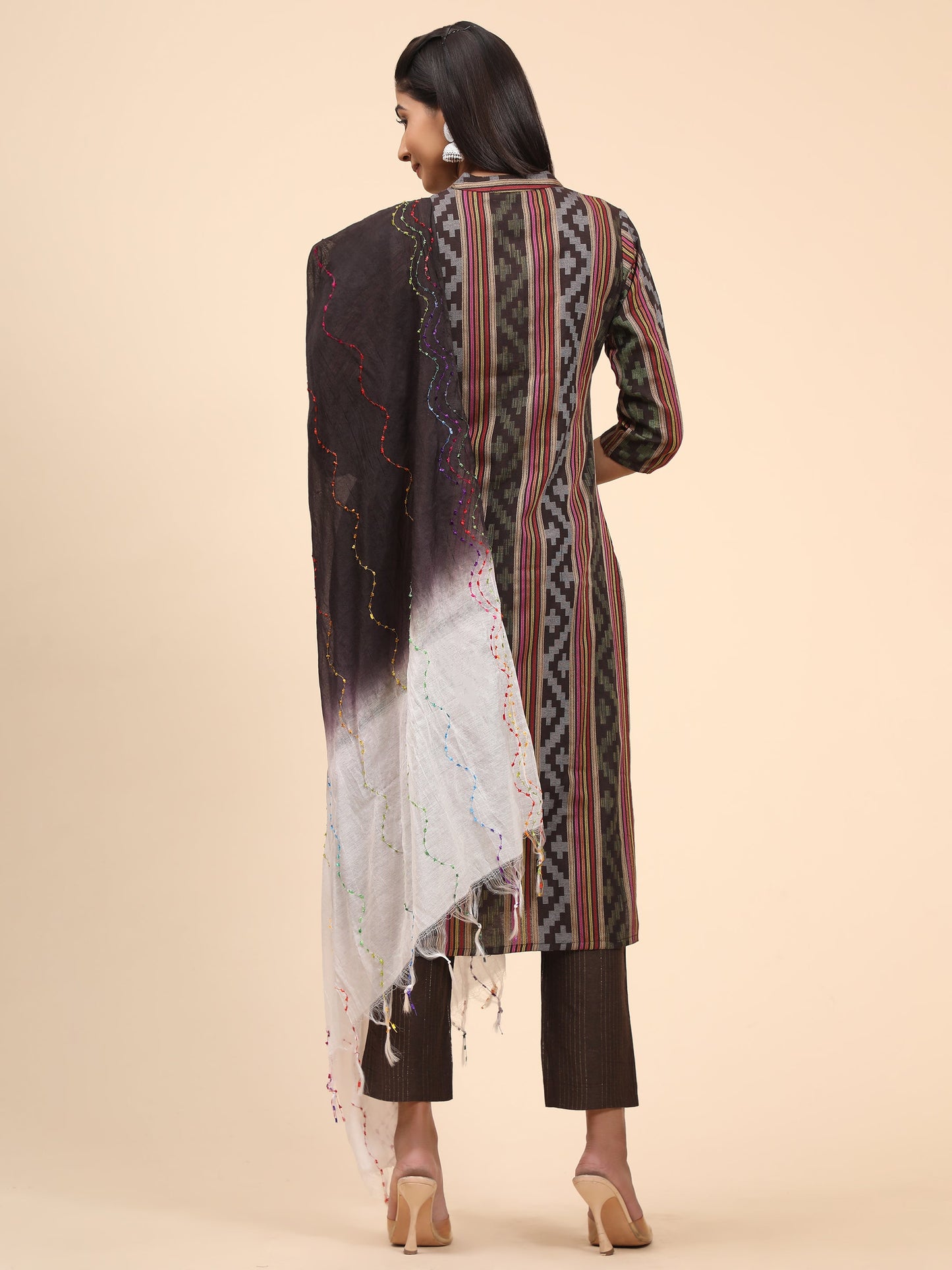 Color_Brown