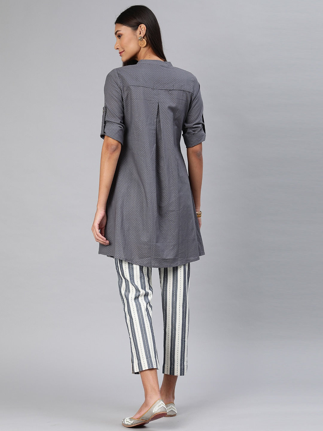 Color_Grey