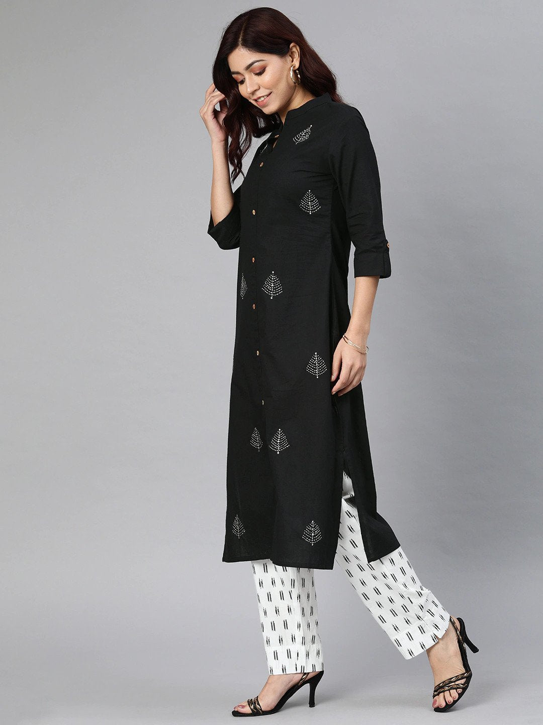 Color_Black