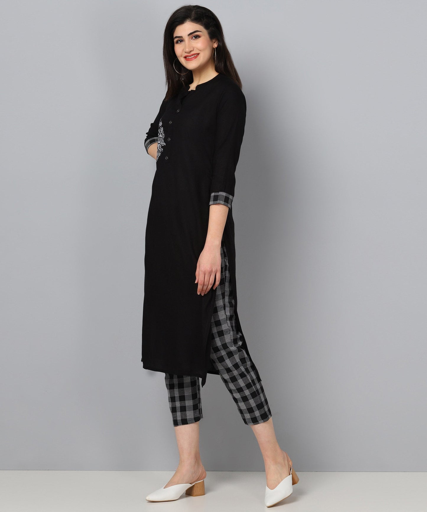 Color_Black