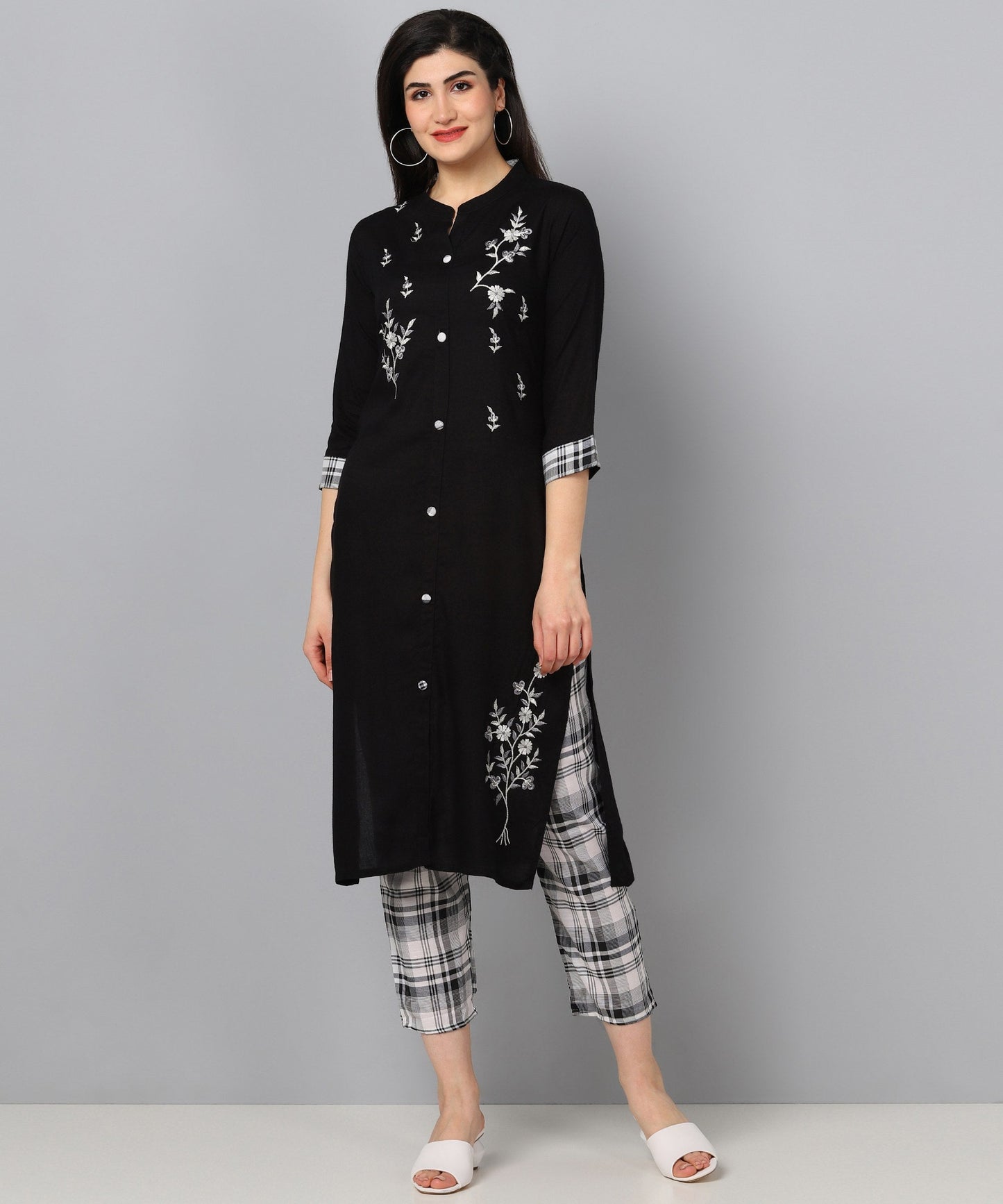 Color_Black