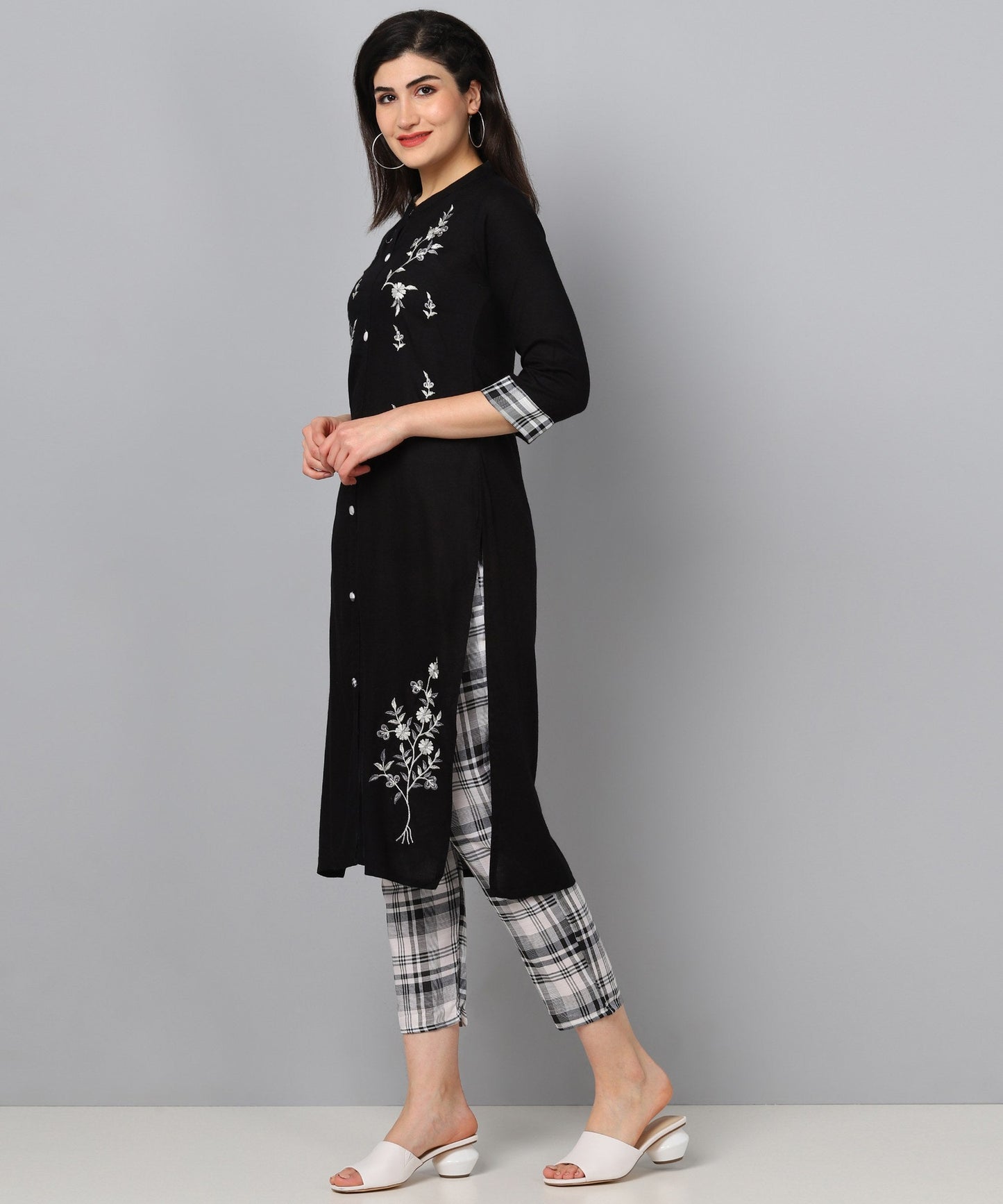 Color_Black