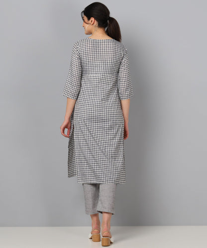 Color_Grey