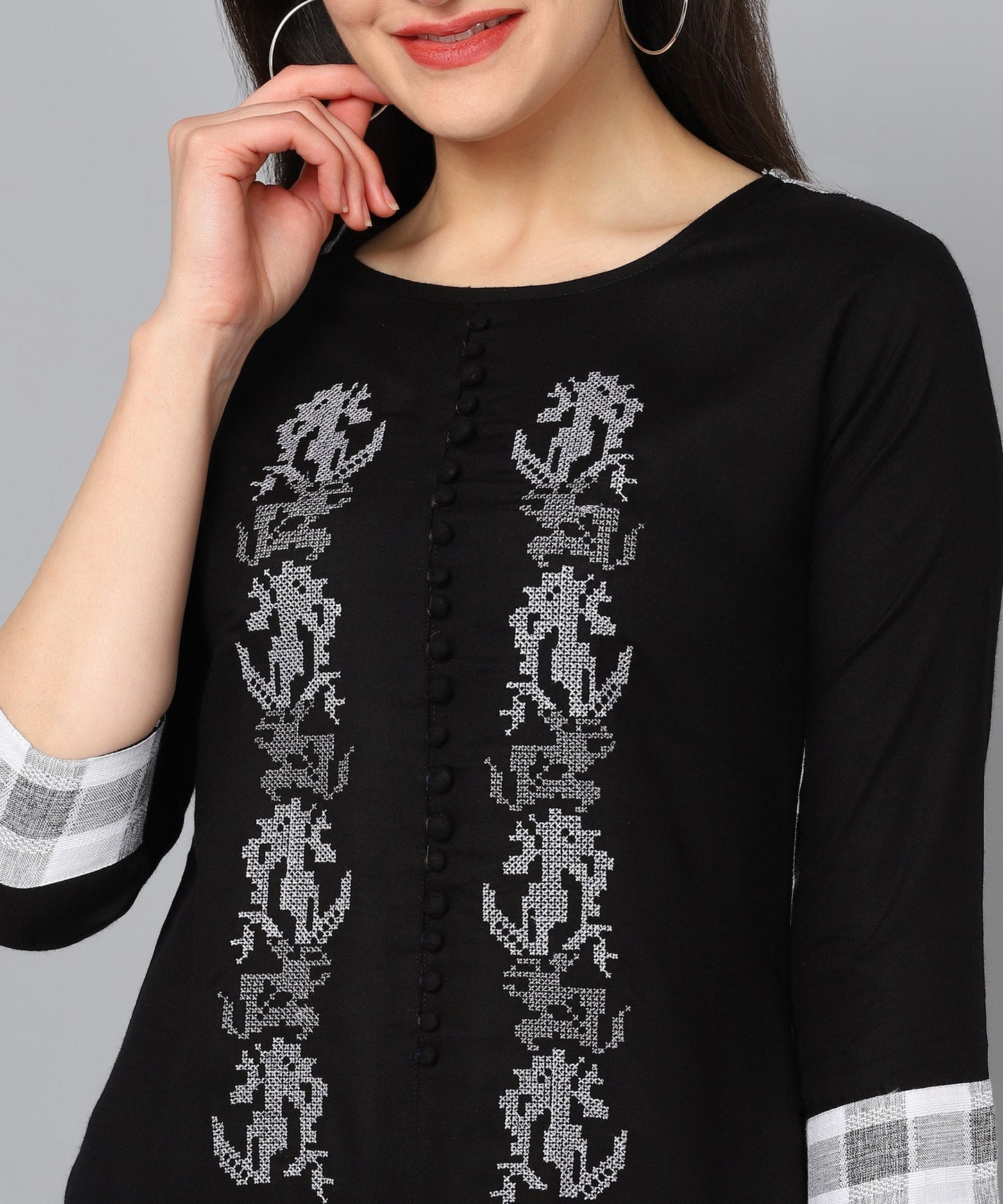 Color_Black