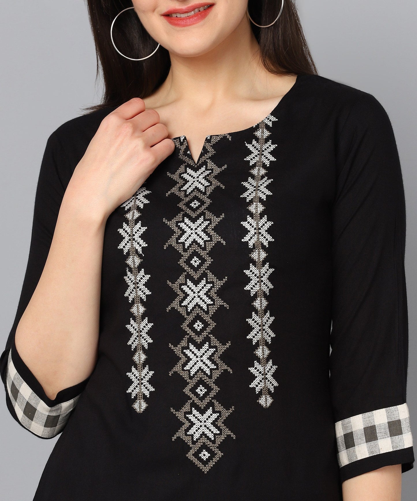 Color_Black
