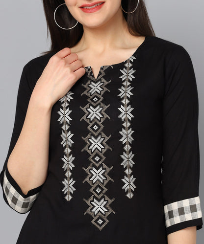 Color_Black