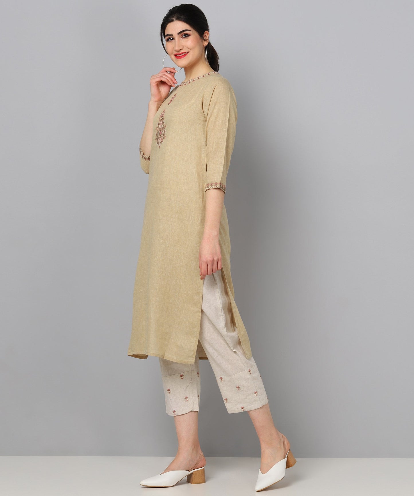 Color_Beige