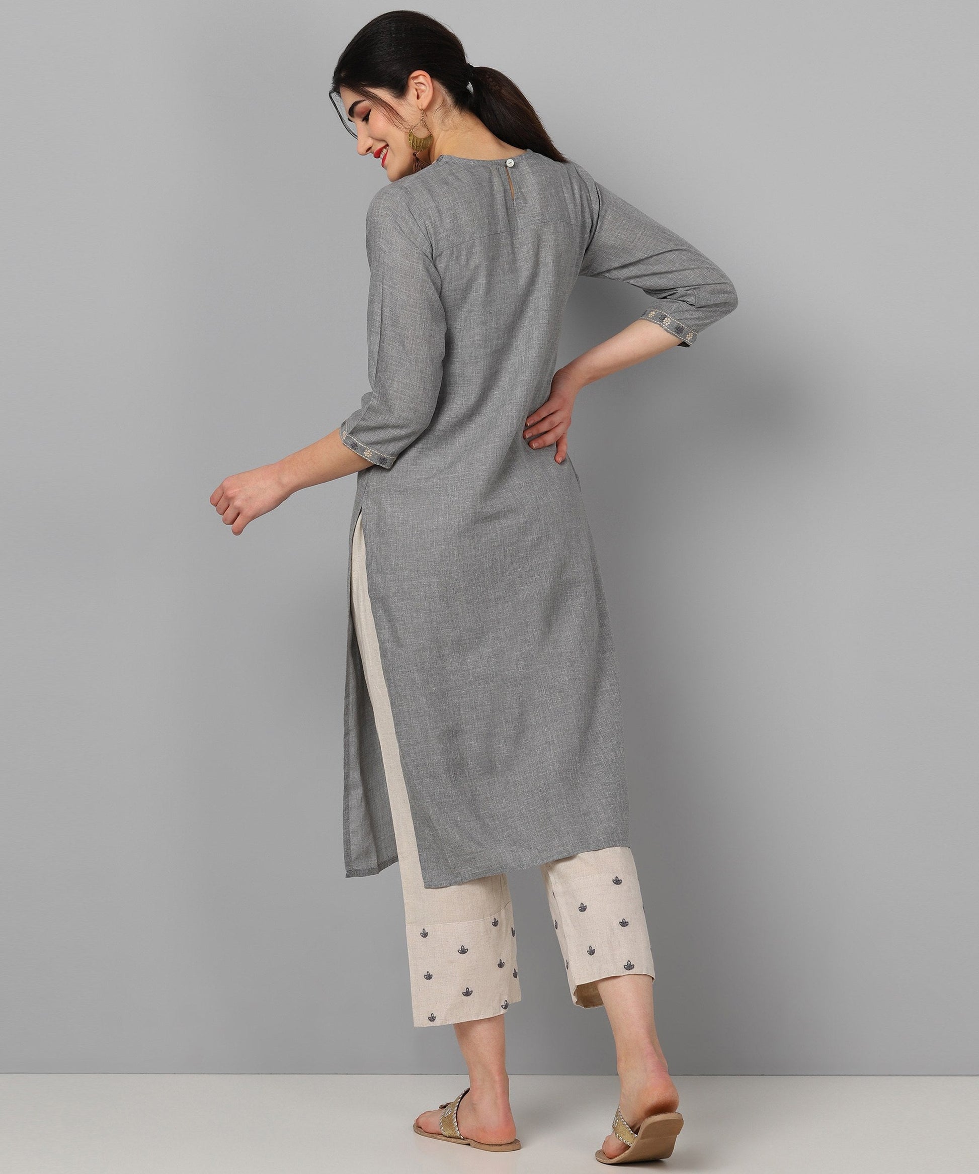 Color_Grey