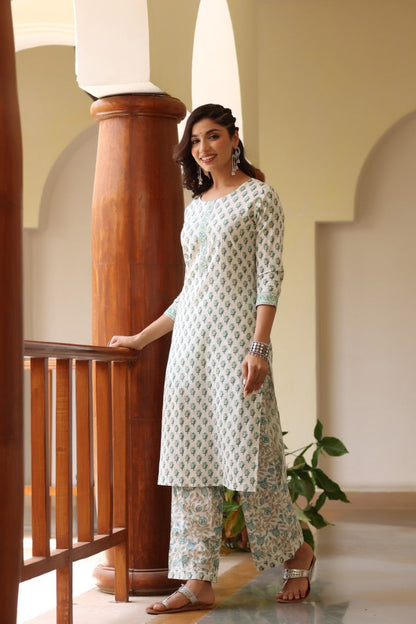 Women's Cotton Blend Printed Kurta Palazzo Set
