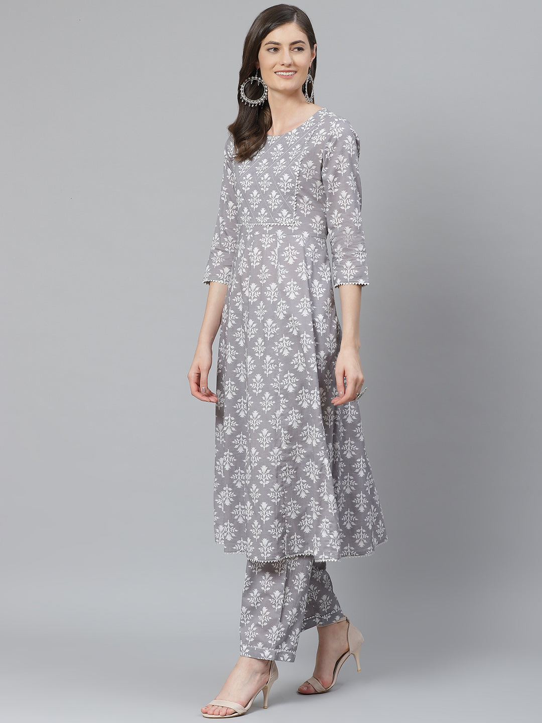 Color_Grey