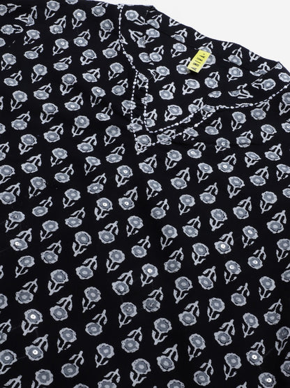 Color_Black