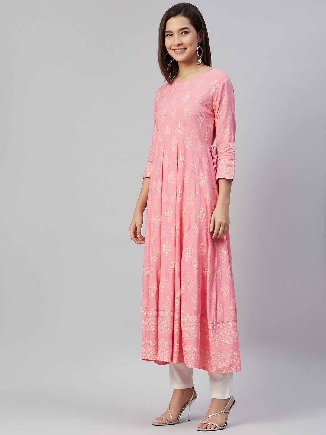 Color_Pink