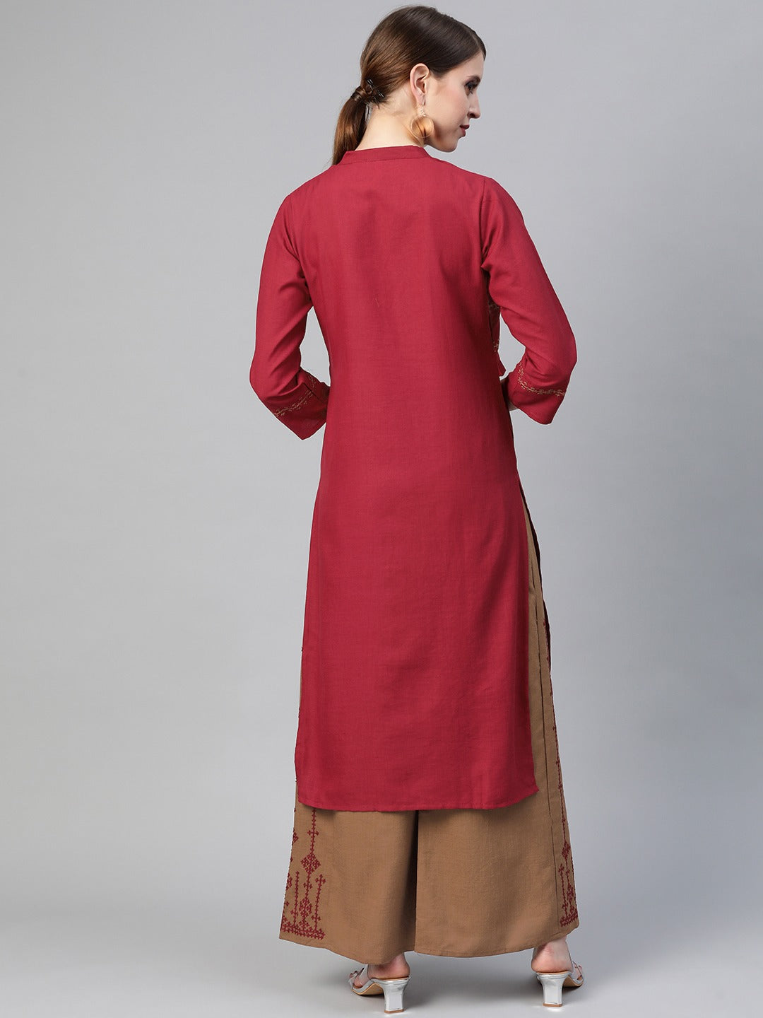 Color_Maroon