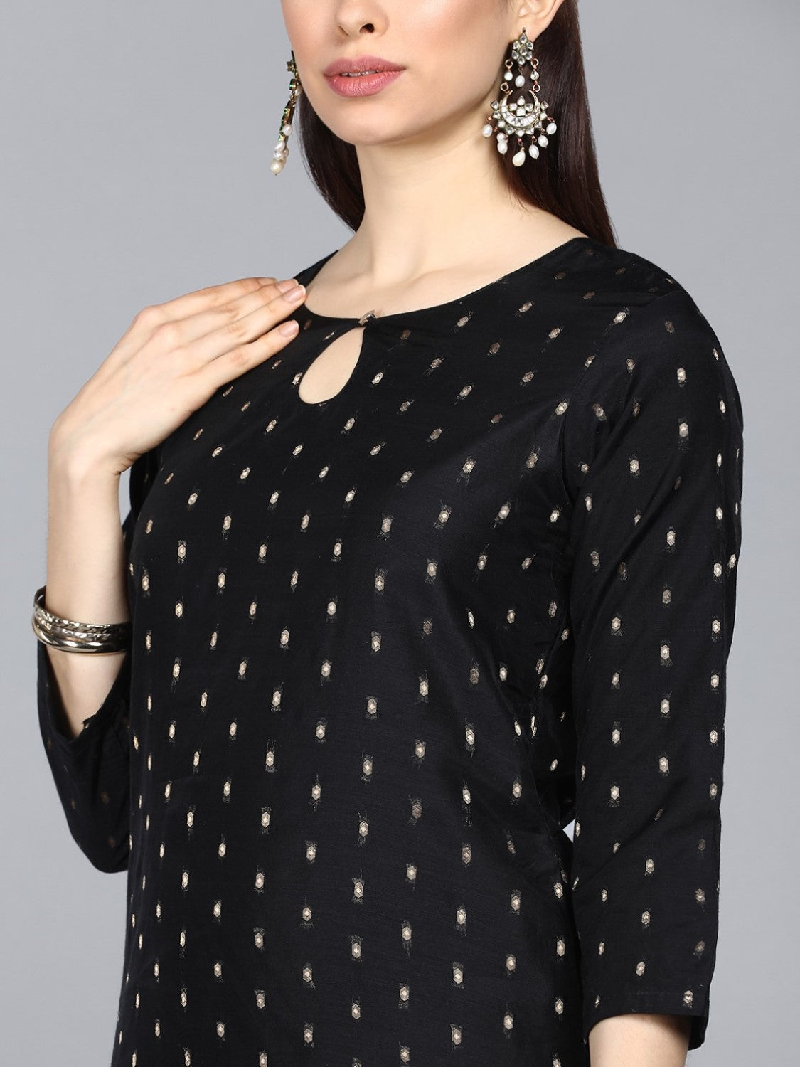 Color_Black