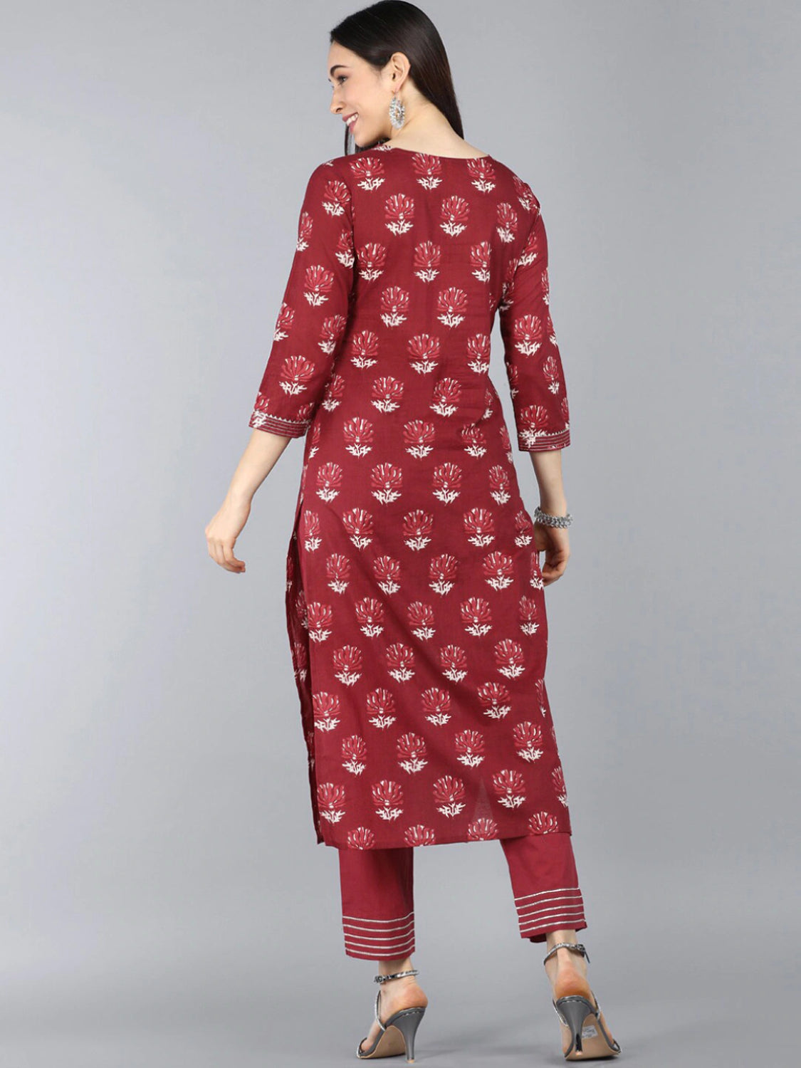 Color_Maroon