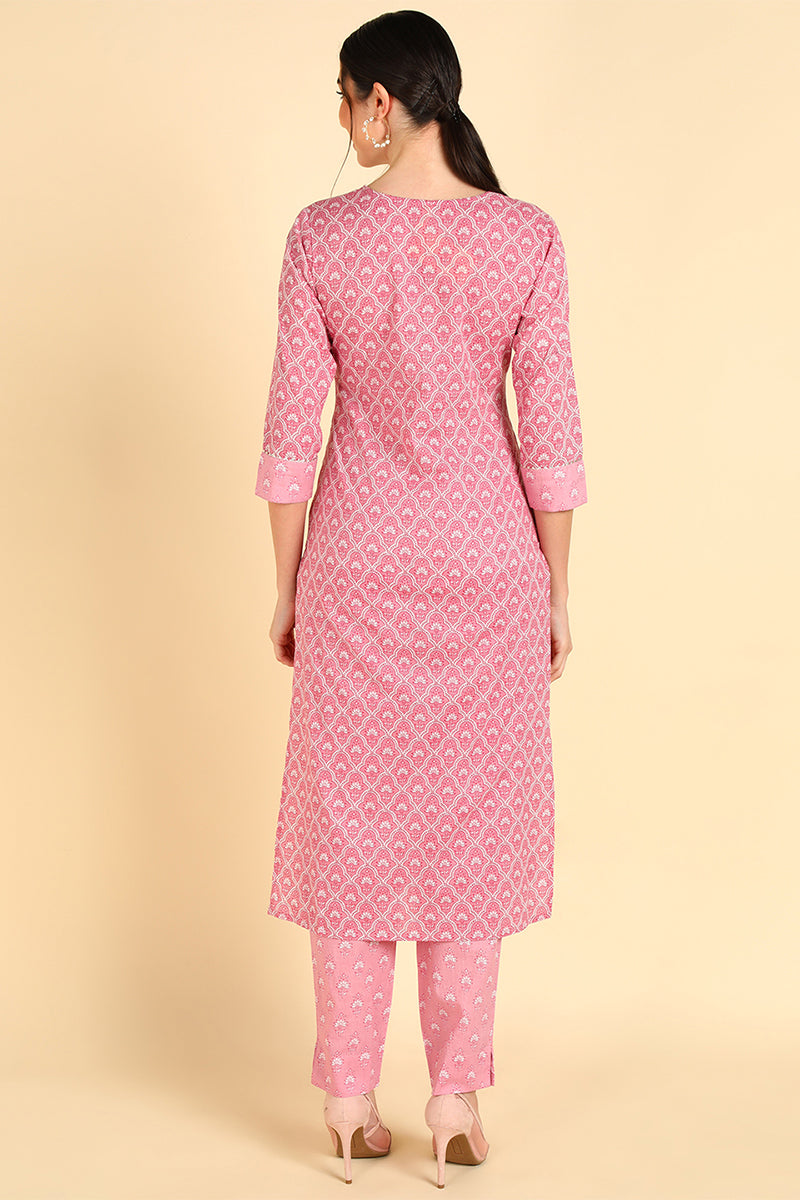 Color_Pink