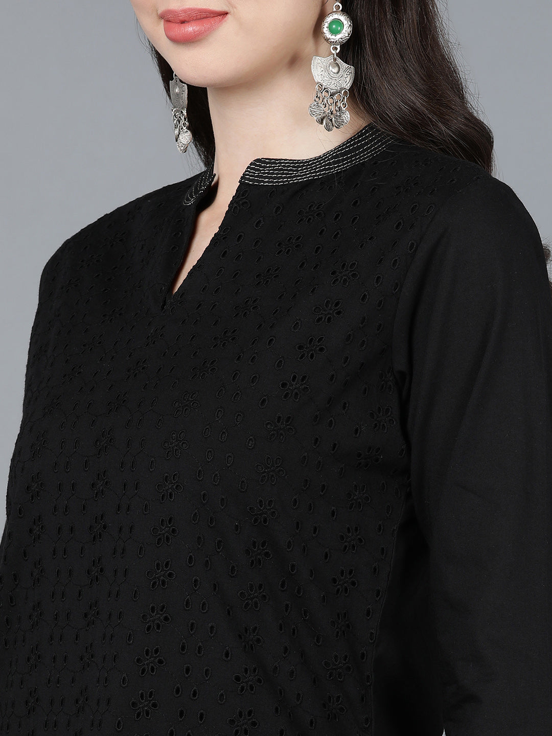 Color_Black