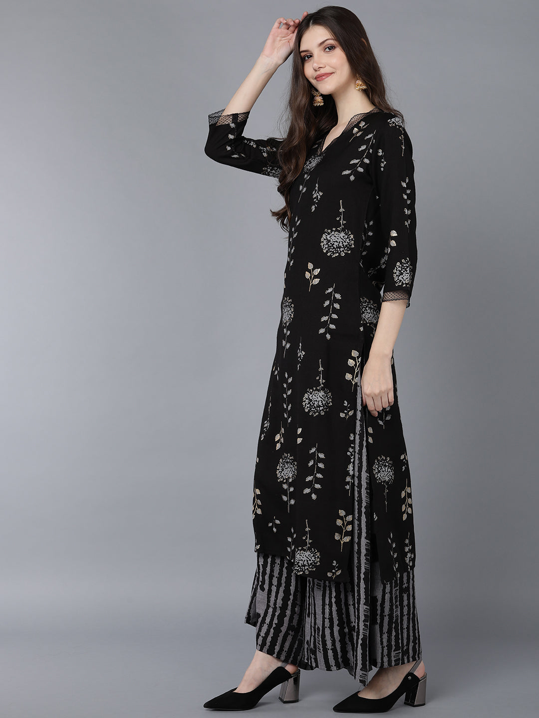 Color_Black