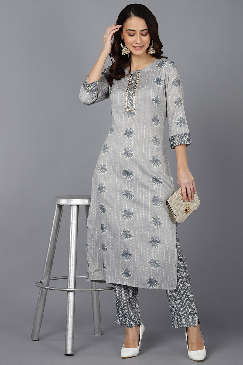 Women's Cotton Blend Printed Kurta With Pants