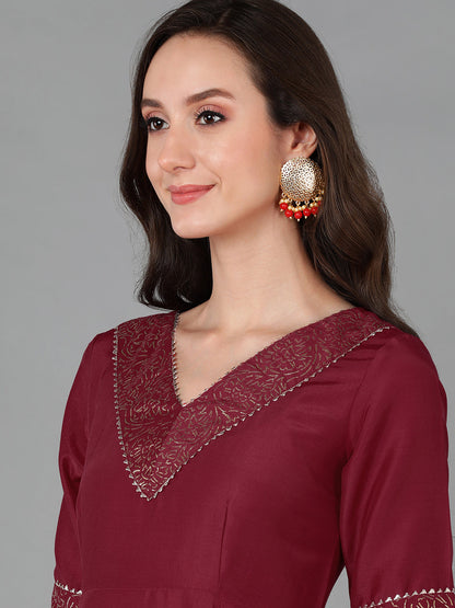 Color_Maroon