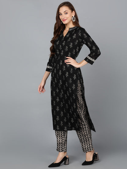 Color_Black