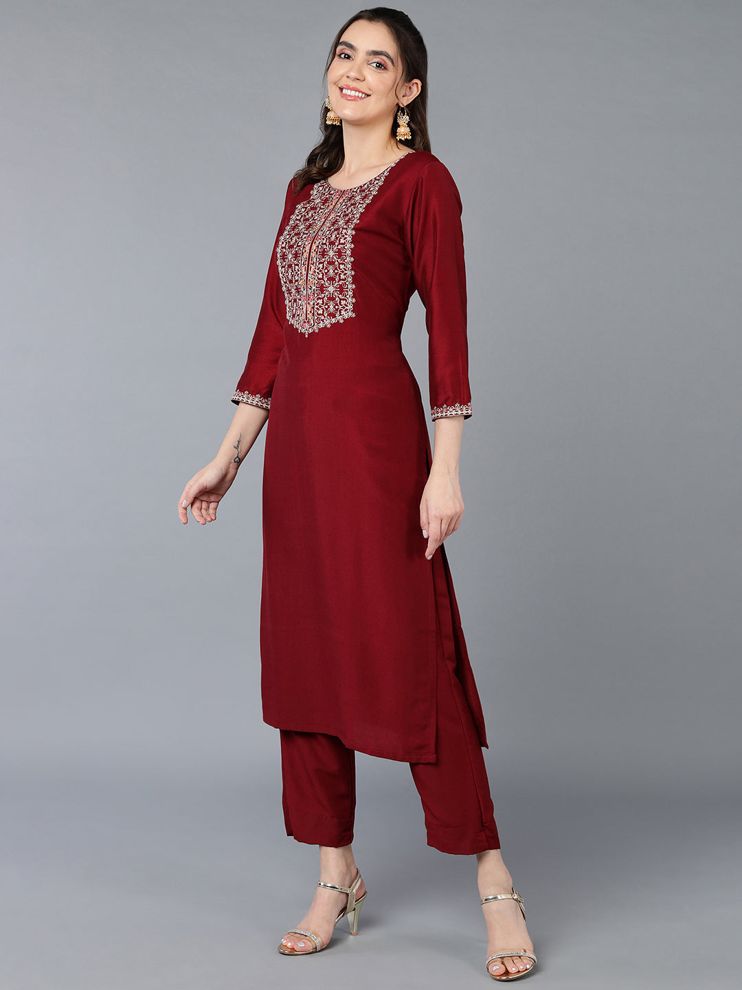 Color_Maroon