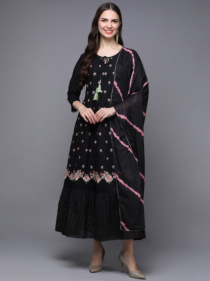 Color_Black