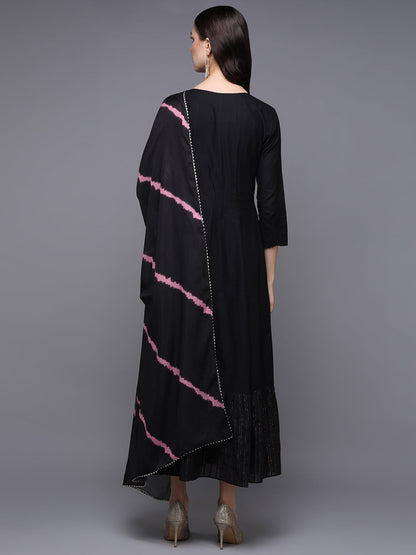 Color_Black