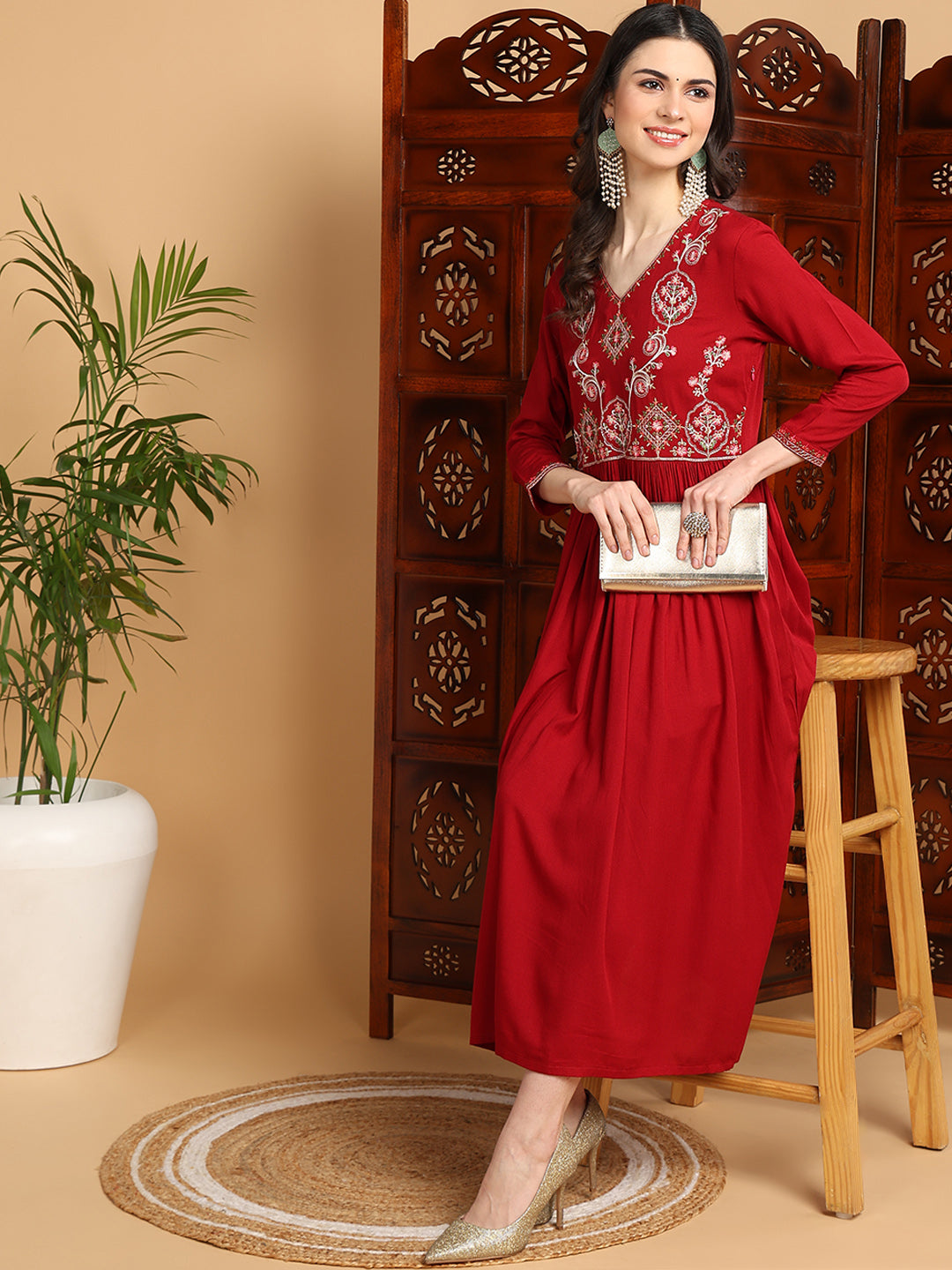 Color_Maroon