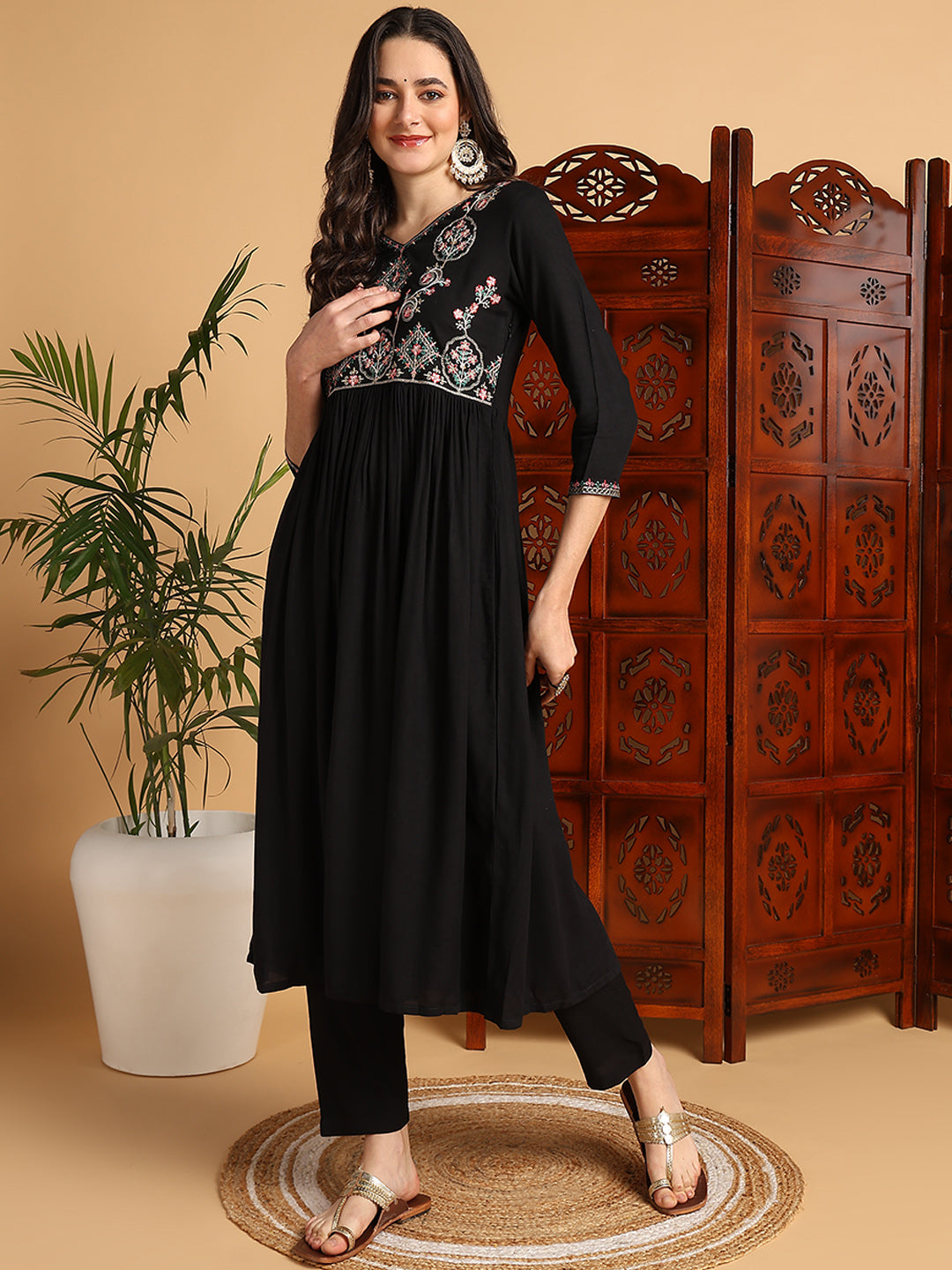 Color_Black