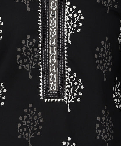 Color_Black