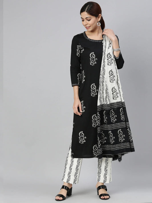 Color_Black