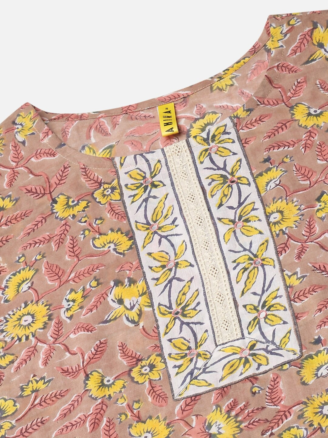 Color_Beige