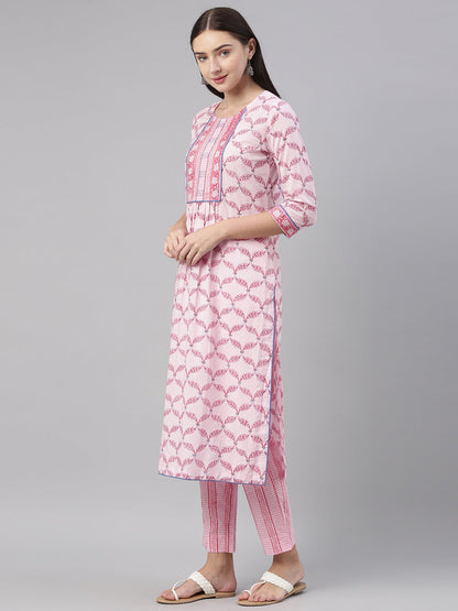 Color_Pink