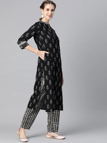 Color_Black