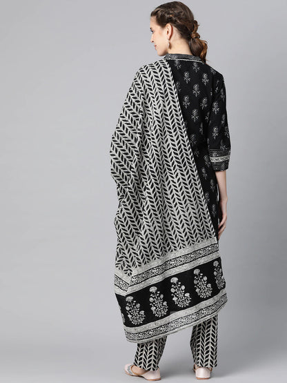Color_Black