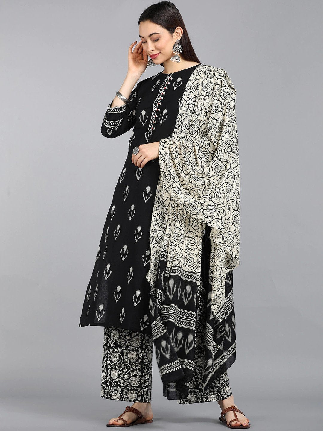Color_Black