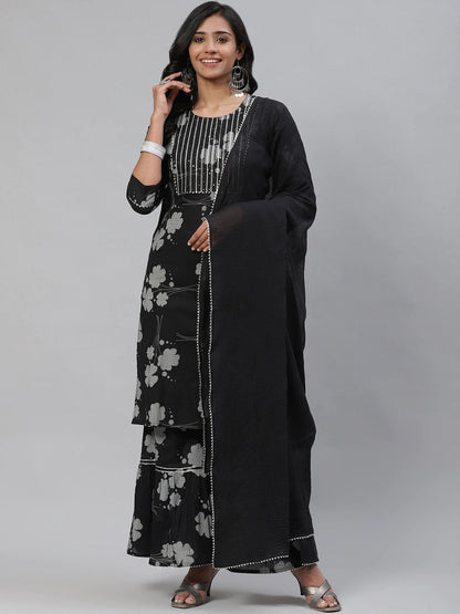 Color_Black