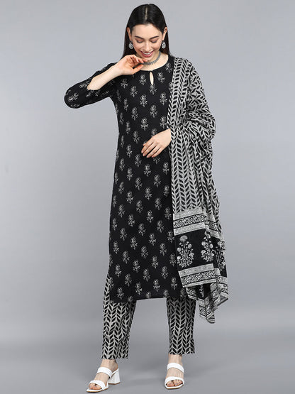 Color_Black